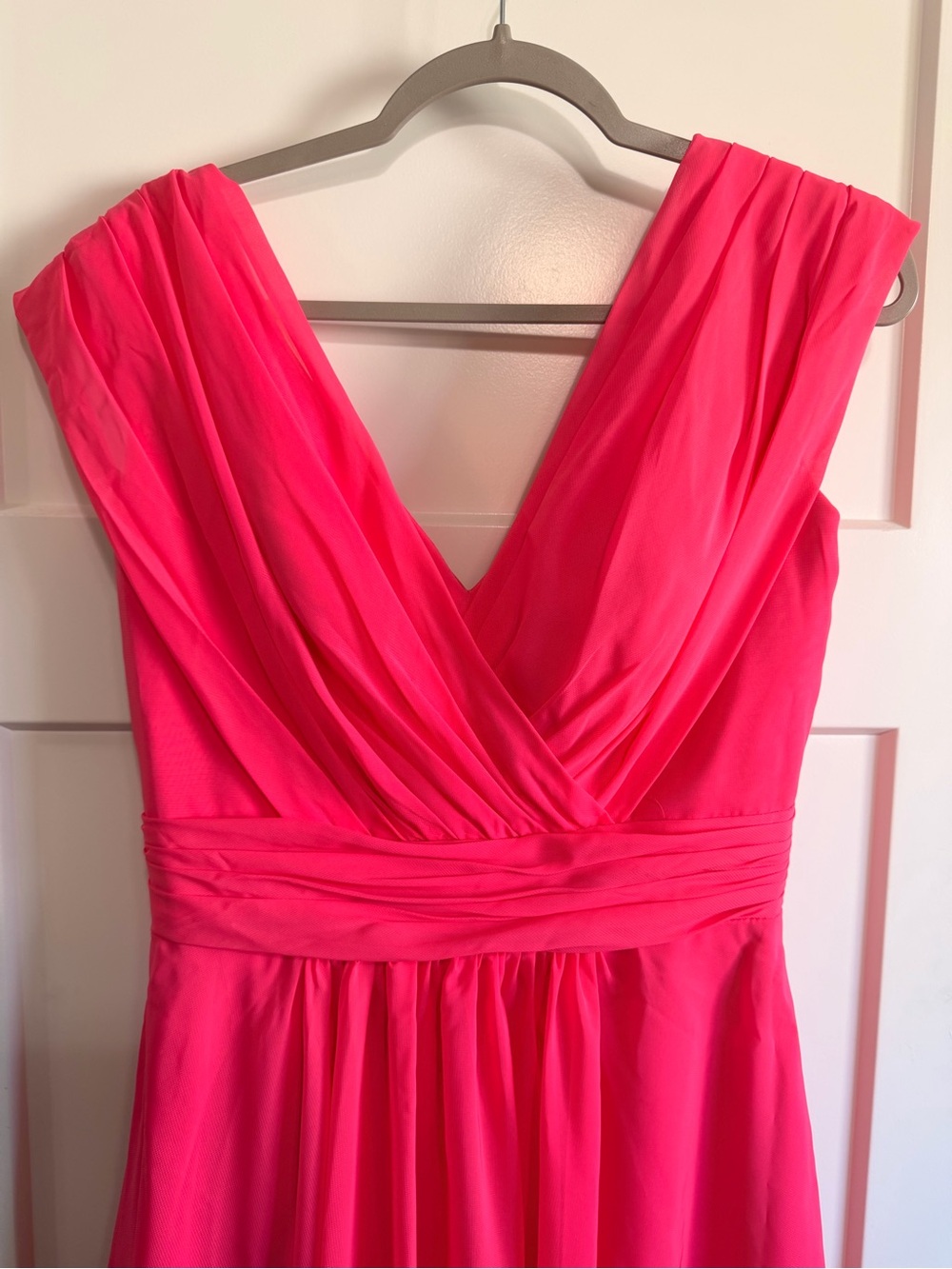 NWT Hot Pink V Neck Chiffon Dress - Picture 4 of 5